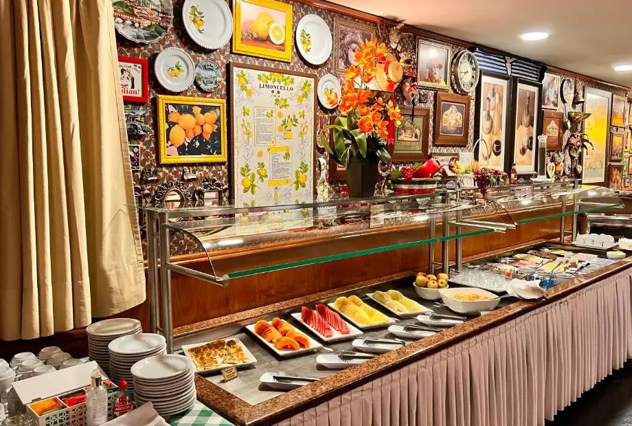 cafe-da-manha-hotel-bella-italia